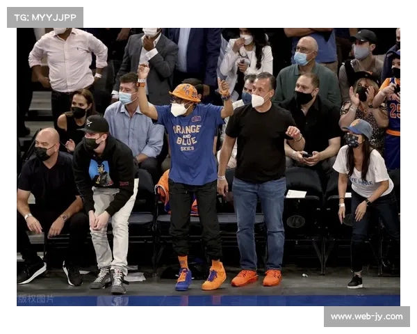 维尼修斯赛后径直返回更衣室，与球迷关系跌至冰点